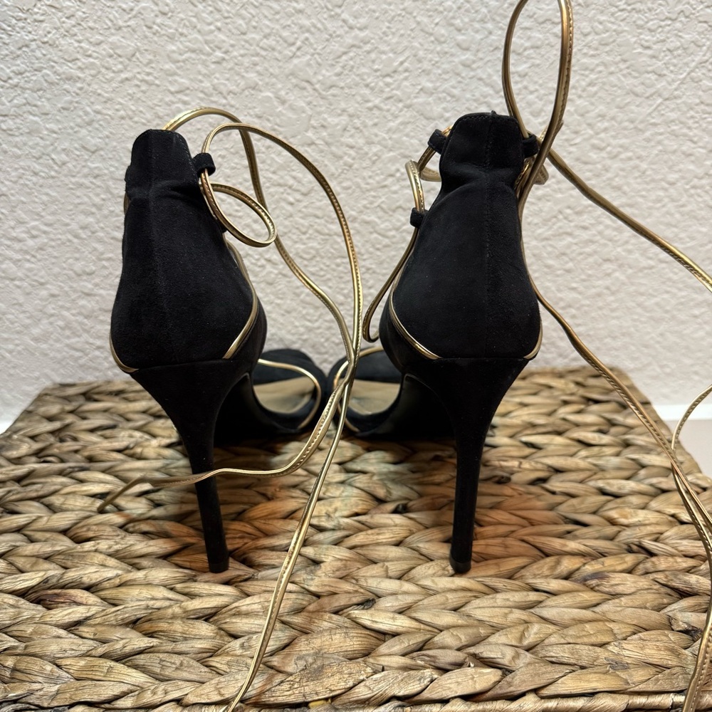 Stuart Weitzman Velvet Black Heels with Gold Tie Up The Ankle Straps - Picture 3 of 6